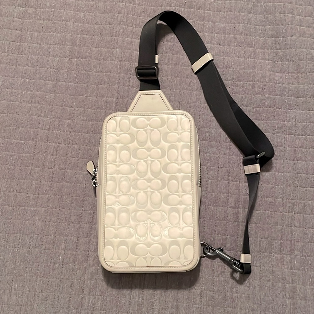 White coach crossbody